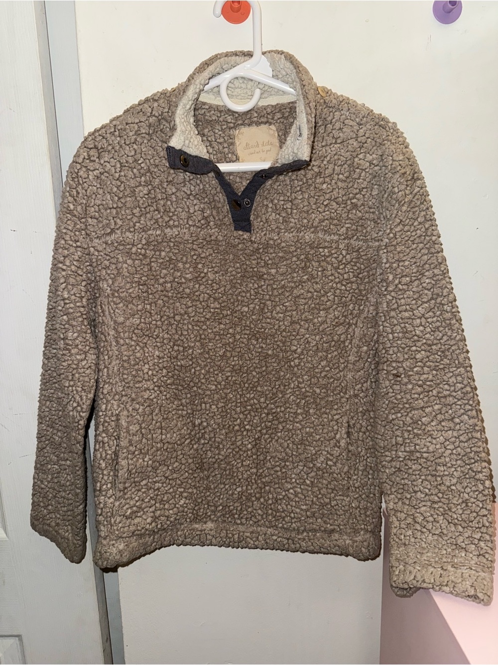 Altar’d state women’s small Quarter-snap or quarter-zip sherpa pullover